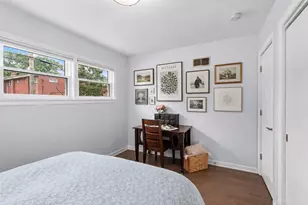 6150 N Keating Ave, Chicago, IL 60646 - Photo 22