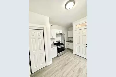 2224 S Sawyer Avenue #CH1R, Chicago, IL 60623 - Photo 2