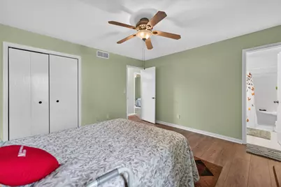265 W Carol Avenue, Cortland, IL 60112 - Photo 18