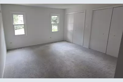 1031 Holly Lane, Glenview, IL 60025 - Photo 12