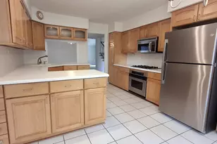 1031 Holly Ln, Glenview, IL 60025 - Photo 6