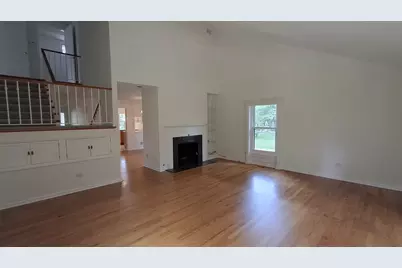 1031 Holly Lane, Glenview, IL 60025 - Photo 8