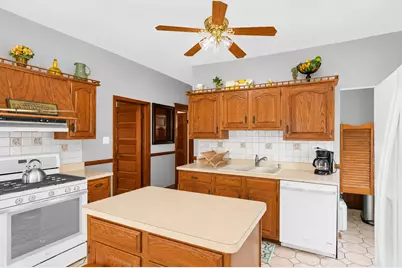 5412 S Natoma Avenue, Chicago, IL 60638 - Photo 10