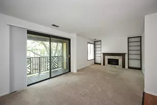 880 Johnstown Ln, Wheaton, IL 60189 - Photo 12
