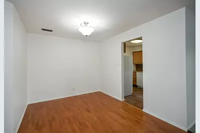 880 Johnstown Lane #B, Wheaton, IL 60189 - Photo 10