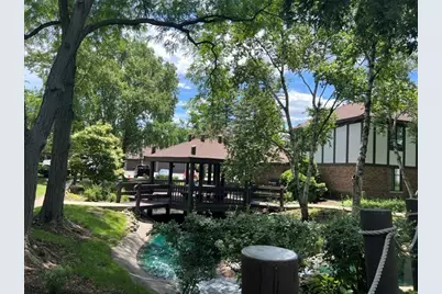 880 Johnstown Lane #B, Wheaton, IL 60189 - Photo 22