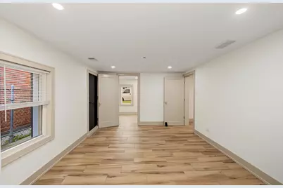 4852 W Melrose Street, Chicago, IL 60641 - Photo 24