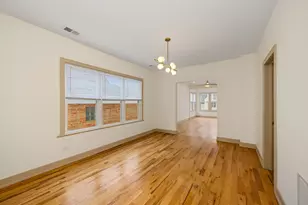 4852 W Melrose St, Chicago, IL 60641 - Photo 8