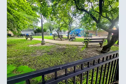 5277 N Elston Avenue, Chicago, IL 60630 - Photo 8