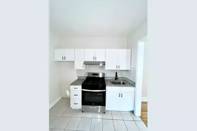 2140 N Kildare Avenue #3, Chicago, IL 60639 - Photo 4