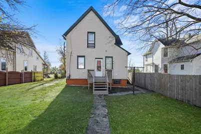 1097 E Merchant Street #2, Kankakee, IL 60901 - Photo 14