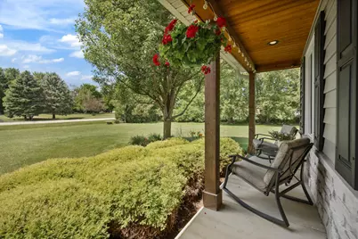 9N859 Channel Court, Elgin, IL 60124 - Photo 2