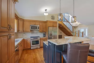 9N859 Channel Court, Elgin, IL 60124 - Photo 16