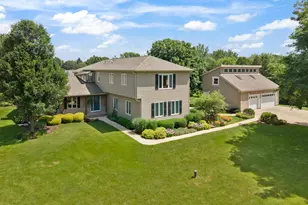 9N859 Channel Ct, Elgin, IL 60124 - Photo 1