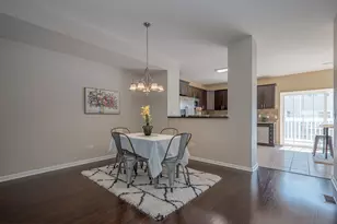 335 Lakeshore Dr, Oswego, IL 60543 - Photo 8