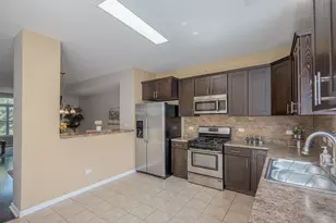 335 Lakeshore Dr, Oswego, IL 60543 - Photo 20