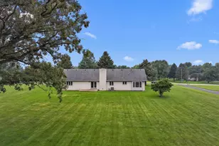 23110 Norma Ln, Harvard, IL 60033 - Photo 26
