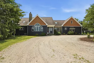 1737 E 1700 North Road, Watseka, IL 60970 - Photo 2