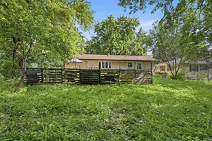 129 Dolores St, Oswego, IL 60543 - Photo 28