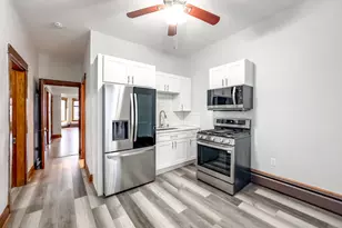 3422 W McLean Ave, Chicago, IL 60647 - Photo 2