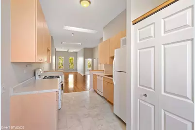 1875 N Milwaukee Avenue #2, Chicago, IL 60647 - Photo 8