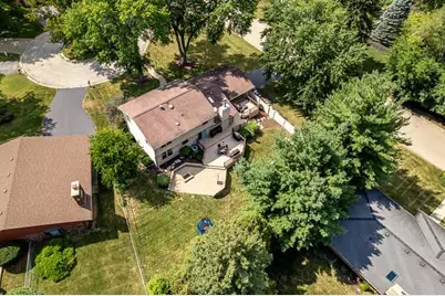 2823 Woodhill Drive, Rockford, IL 61114 - Photo 14