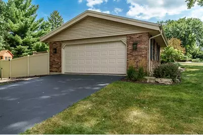 2823 Woodhill Drive, Rockford, IL 61114 - Photo 12