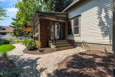 511 N Evergreen Avenue, Arlington Heights, IL 60004 - Photo 4