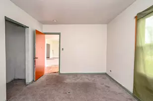 2710 30th St, Zion, IL 60099 - Photo 12