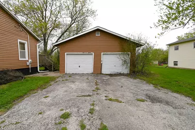 2710 30th Street, Zion, IL 60099 - Photo 22