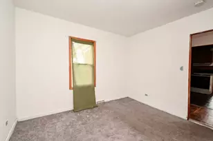 2710 30th St, Zion, IL 60099 - Photo 18