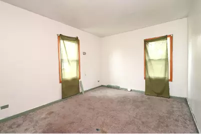 2710 30th Street, Zion, IL 60099 - Photo 10