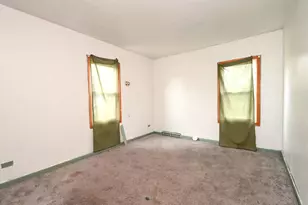 2710 30th St, Zion, IL 60099 - Photo 10