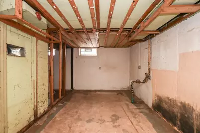 629 S Fulton Avenue, Waukegan, IL 60085 - Photo 14