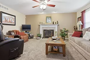 1401 Ballyshannon Dr, Bloomington, IL 61704 - Photo 12