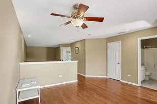 444 Vaughn Cir, Aurora, IL 60502 - Photo 14