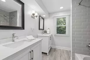 1249 Stonegate Rd, Naperville, IL 60540 - Photo 18
