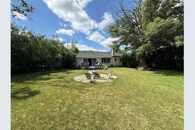4 Yorkshire Drive, Lincolnshire, IL 60069 - Photo 26