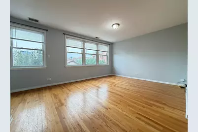 1246 W Ohio Street #3, Chicago, IL 60642 - Photo 2