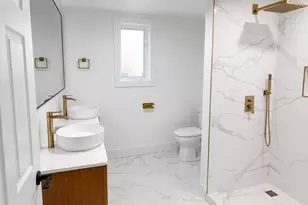 943 E 164th Ct, South Holland, IL 60473 - Photo 10