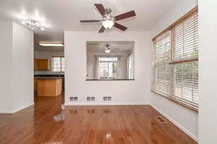 35 Thomas Ct, Grayslake, IL 60030 - Photo 6