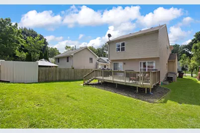 422 Stewart Avenue, Woodstock, IL 60098 - Photo 24
