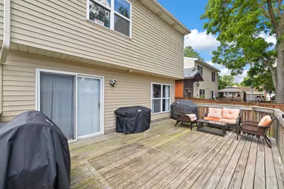 422 Stewart Avenue, Woodstock, IL 60098 - Photo 20