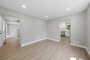 308 Homewood Dr, Bolingbrook, IL 60440 - Photo 16