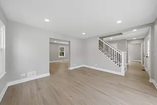 308 Homewood Dr, Bolingbrook, IL 60440 - Photo 14