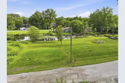 1316 Nippersink Drive, Spring Grove, IL 60081 - Photo 2