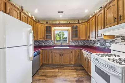 1316 Nippersink Drive, Spring Grove, IL 60081 - Photo 14