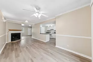 942 Cardiff Ct, Schaumburg, IL 60194 - Photo 6