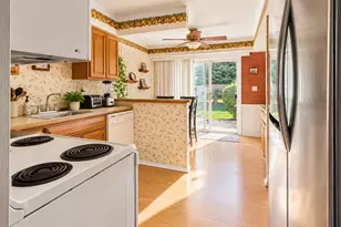 636 Newton Ct, Schaumburg, IL 60194 - Photo 18