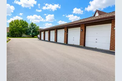 10572 S Palos Place #D, Palos Hills, IL 60465 - Photo 24